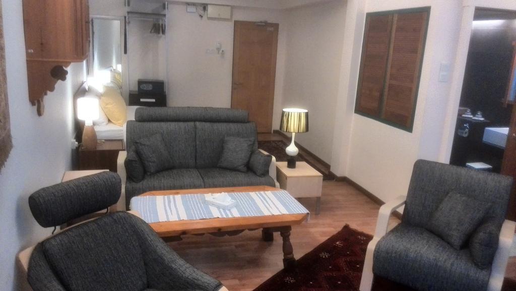 The Boutique Residence Hotel George Town Ruang foto
