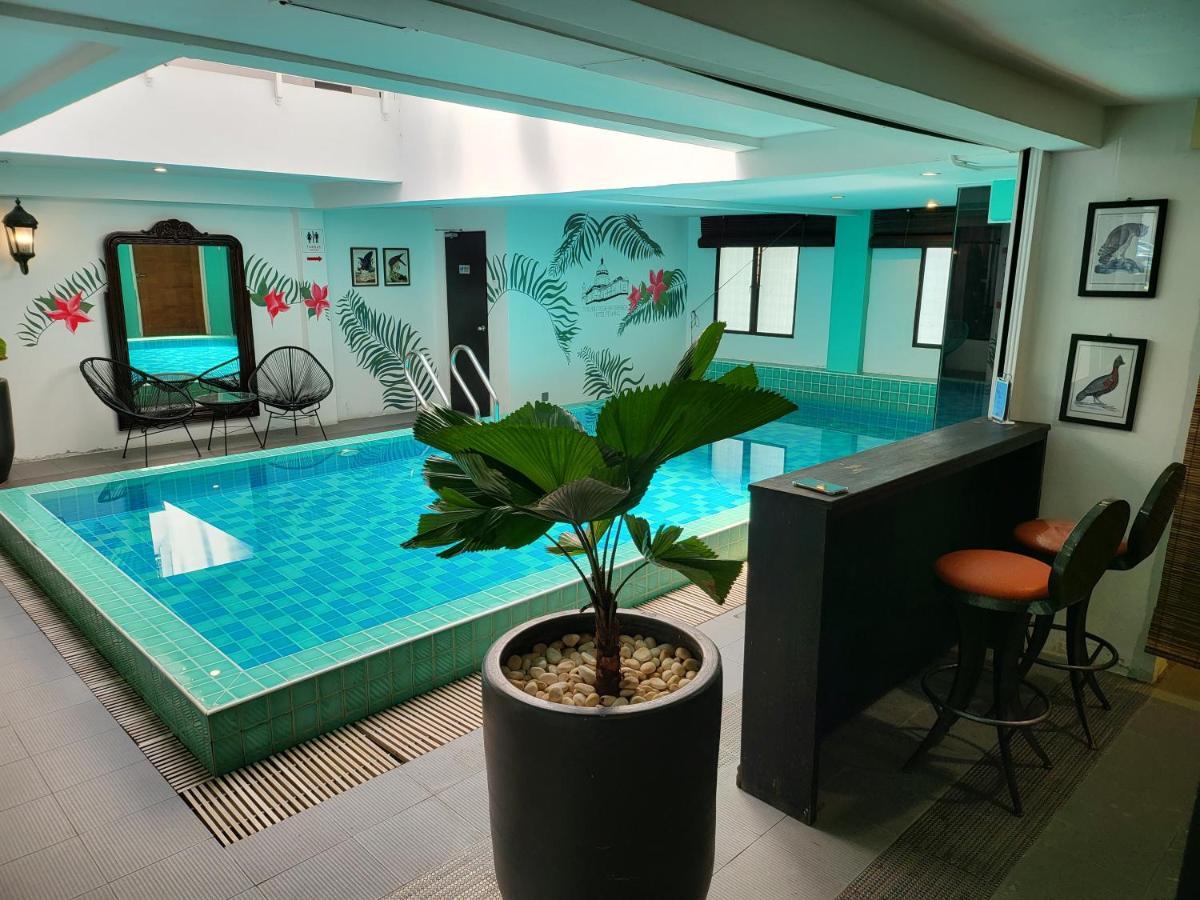 The Boutique Residence Hotel George Town Bagian luar foto