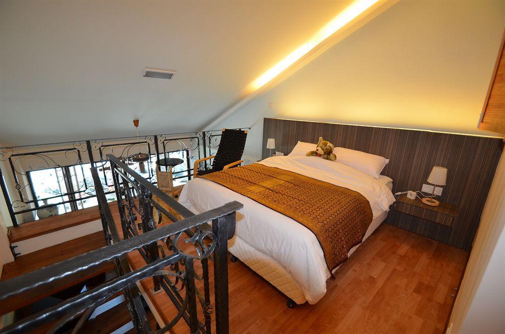 The Boutique Residence Hotel George Town Bagian luar foto